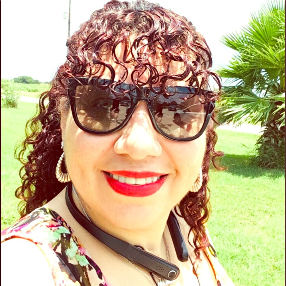 🔥CLEARANCE🔥Michael Kors Ladie’s Sunglasses 😎